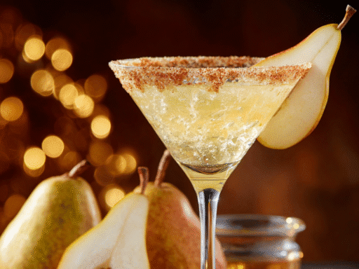 Spiced Pear Martini – A Cozy & Elegant Fall Cocktail