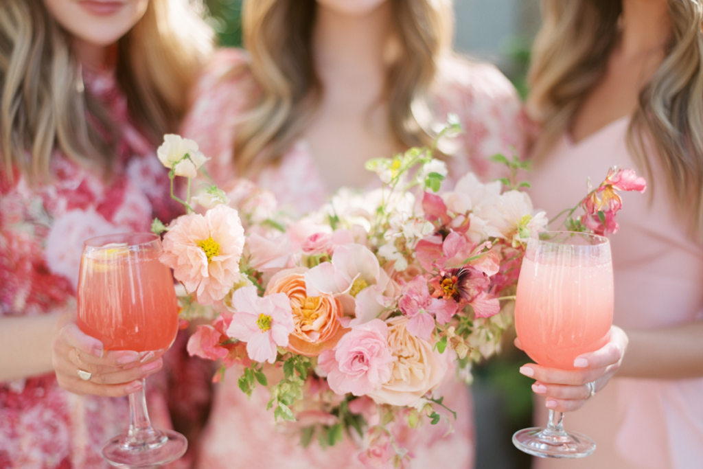 🌸 7 Spring Pink Cocktails for Girls’ Night (Fresh, Fruity & Absolutely Stunning)